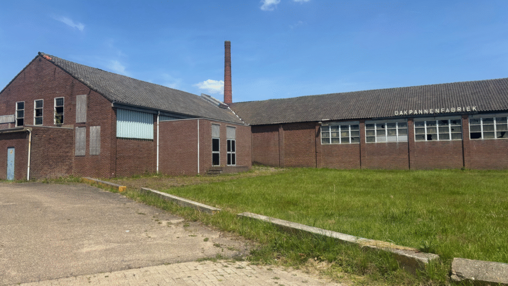 Projectontwikkelaar wil van dakpannenfabriek Thorn ontmoetingsplek met woningen maken