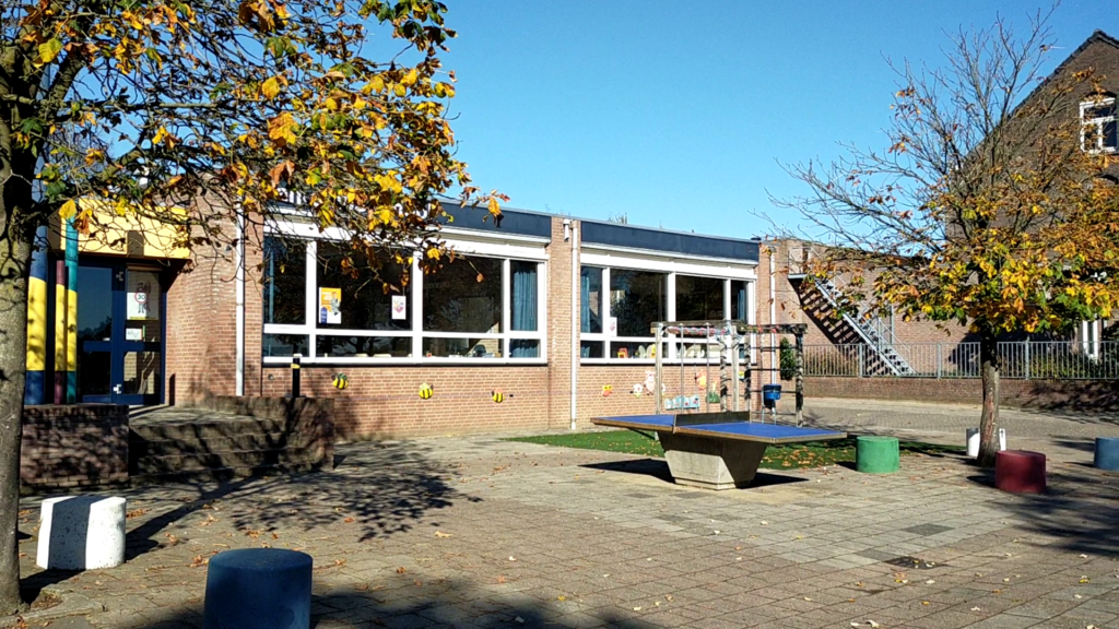 Feestelijke heropening basisschool Buggenum in nieuwe schooljaar
